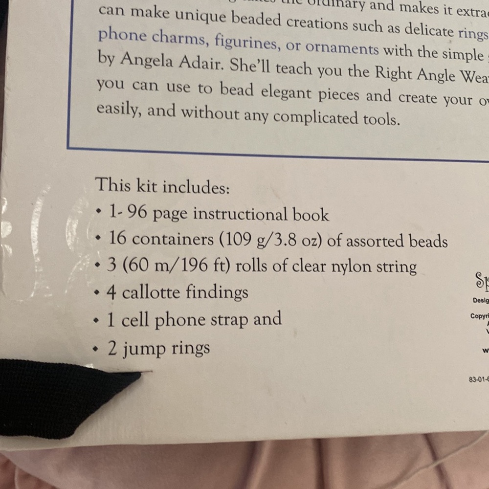 Introduction to Beading 🎀 Book and beads - Craft materials - Never Used - Picture 3 of 8